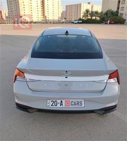 هیۆندای ئەلەنترا